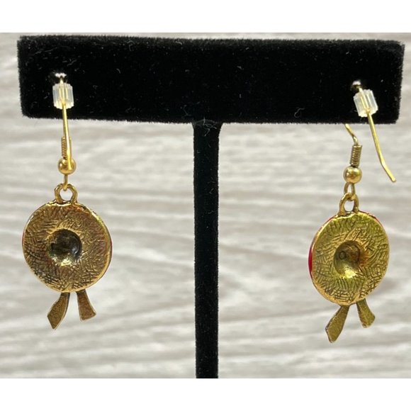 Vintage Red Fancy Hat Earrings Purple Ribbon Sun Hat Gold Tone 1 Inch Long - Picture 5 of 5